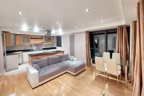 2 bedroom apartment to rent, Millharbour, London E14