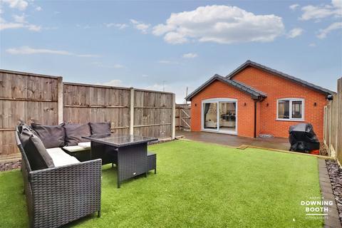 3 bedroom detached bungalow for sale, Glenmore Avenue, Burntwood WS7