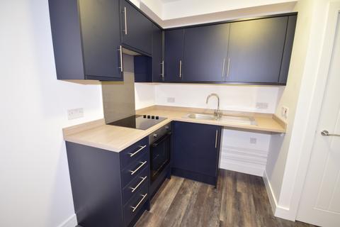 2 bedroom apartment to rent, Fawcett Road Southsea PO4
