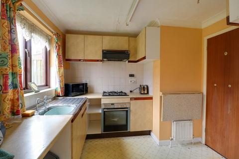1 Armstrong Close, Newmarket, CB8 8HD
