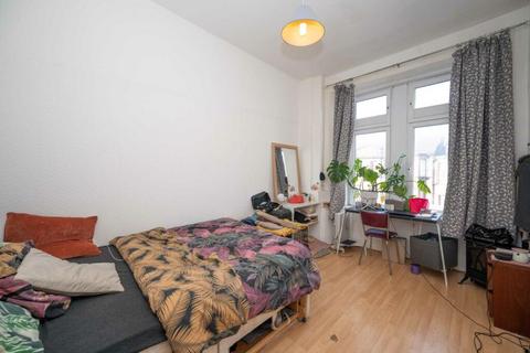 1 bedroom flat for sale, 65 Causeyside Street, Paisley, Renfrewshire