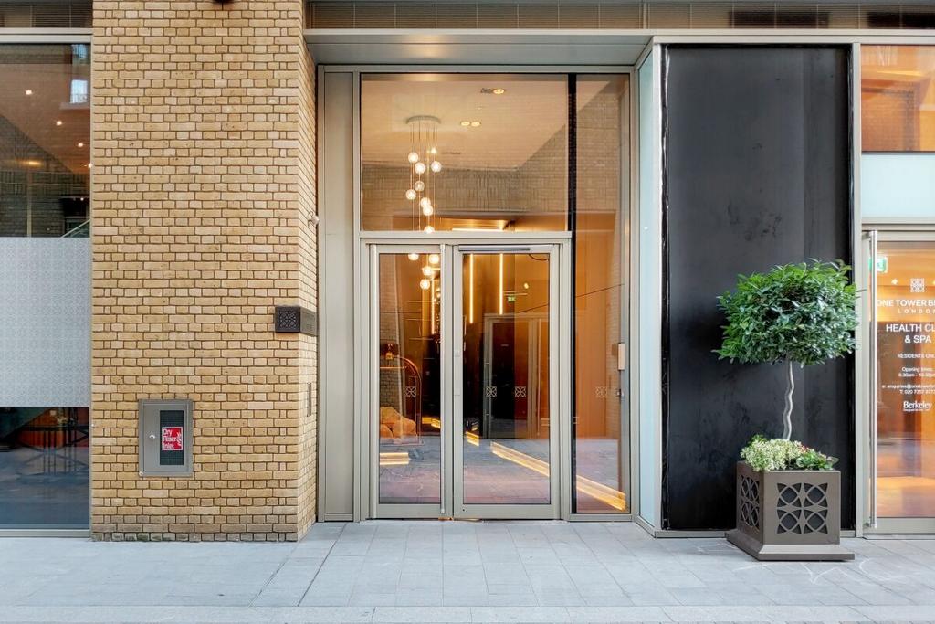 0 Exterior-1