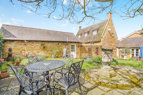 4 bedroom cottage for sale, Church Lane Kislingbury, Northamptonshire, NN7 4AD