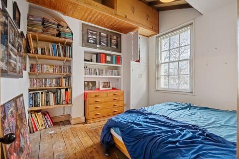 46 Arbour Square, London, E1 0PS