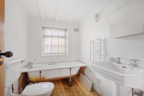 46 Arbour Square, London, E1 0PS