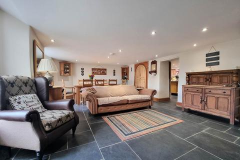 3 bedroom terraced house for sale, The Strand, Bideford