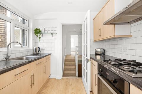 1 bedroom apartment for sale, Birkbeck Hill, Dulwich, London, SE21