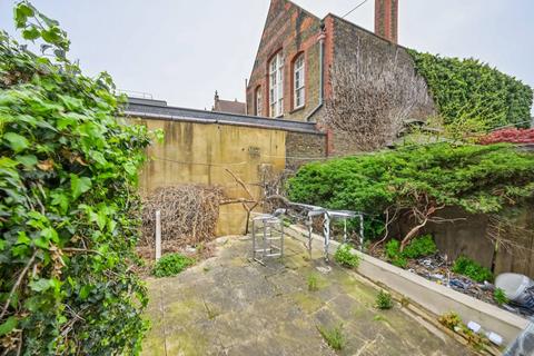 3 bedroom terraced house for sale, Hilda Road, E16, Plaistow, London, E16