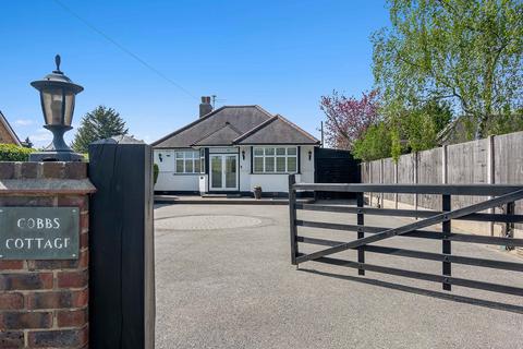 2 bedroom detached bungalow for sale, Stapleford Road, Romford, RM4