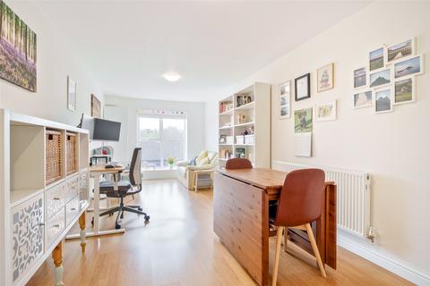 1 bedroom apartment for sale, Liscombe, Berkshire RG12