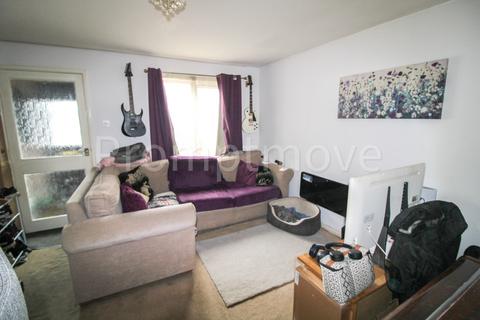 1 bedroom flat to rent, Coverdale Luton LU4 9JR