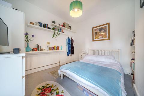 2 bedroom maisonette for sale, London SW17