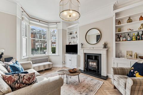 4 bedroom terraced house for sale, Hydethorpe Road, London, SW12