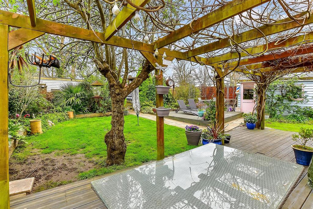 Patio / Decking