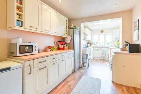 3 bedroom terraced house for sale, Clarence Road, Higham Hill, London, E17