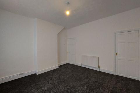 2 bedroom terraced house to rent, Hunslet Street, Burnley BB11