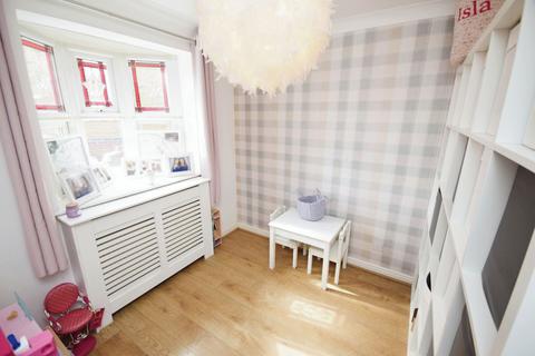 25 Alderton Road, Orsett, Grays, RM16 3DZ