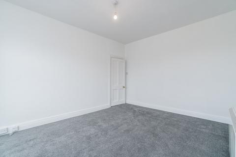 2 bedroom flat to rent, St Budeaux, Devon PL5
