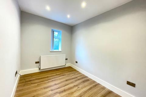 2 bedroom flat to rent, Stanmore Road, Birmingham B16