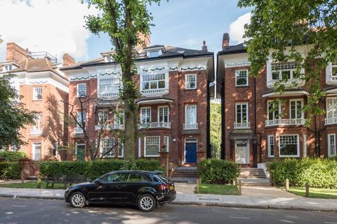 1 bedroom apartment to rent, Belsize Avenue, London, NW3