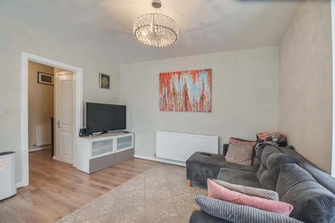 2 bedroom apartment for sale, at Bridgland Road, Purfleet-on-Thames, Essex RM19