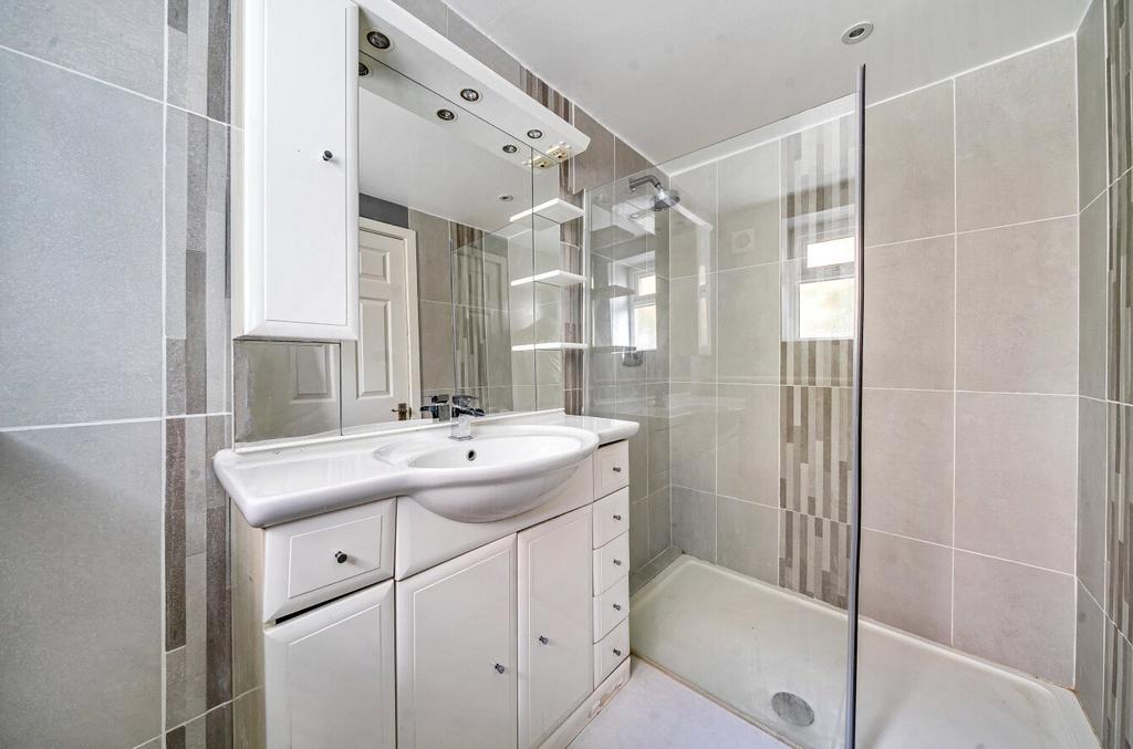 Annex Shower Room