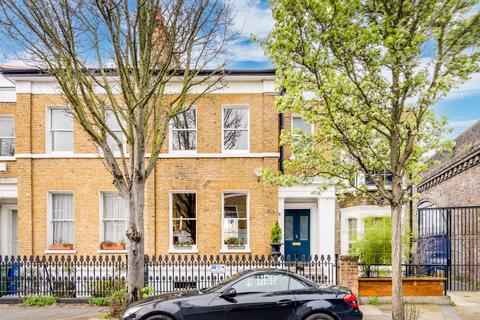 3 bedroom terraced house for sale, Sutherland Square, Walworth, SE17