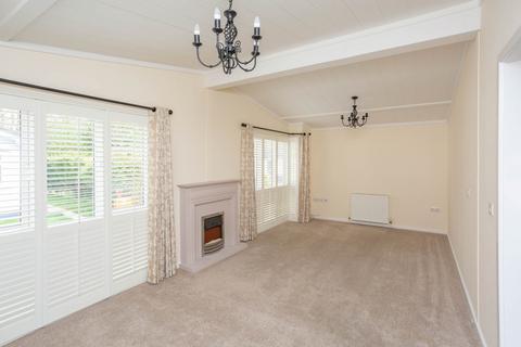 2 bedroom bungalow for sale, Chandlers Lane, Chandlers Cross, Rickmansworth, Hertfordshire, WD3