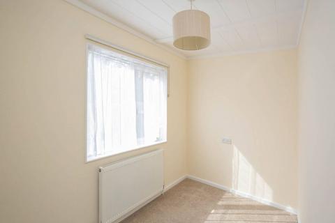 2 bedroom mobile home for sale, Long Pightle, Hemel Hempstead, Chandlers Cross, WD3