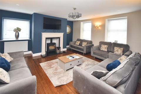 4 bedroom end of terrace house for sale, Knowe Head, Tweedmouth, Berwick-upon-Tweed, Northumberland, TD15