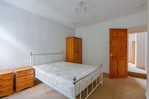 2 bedroom semi-detached house for sale, Gardner Road, Guildford, GU1