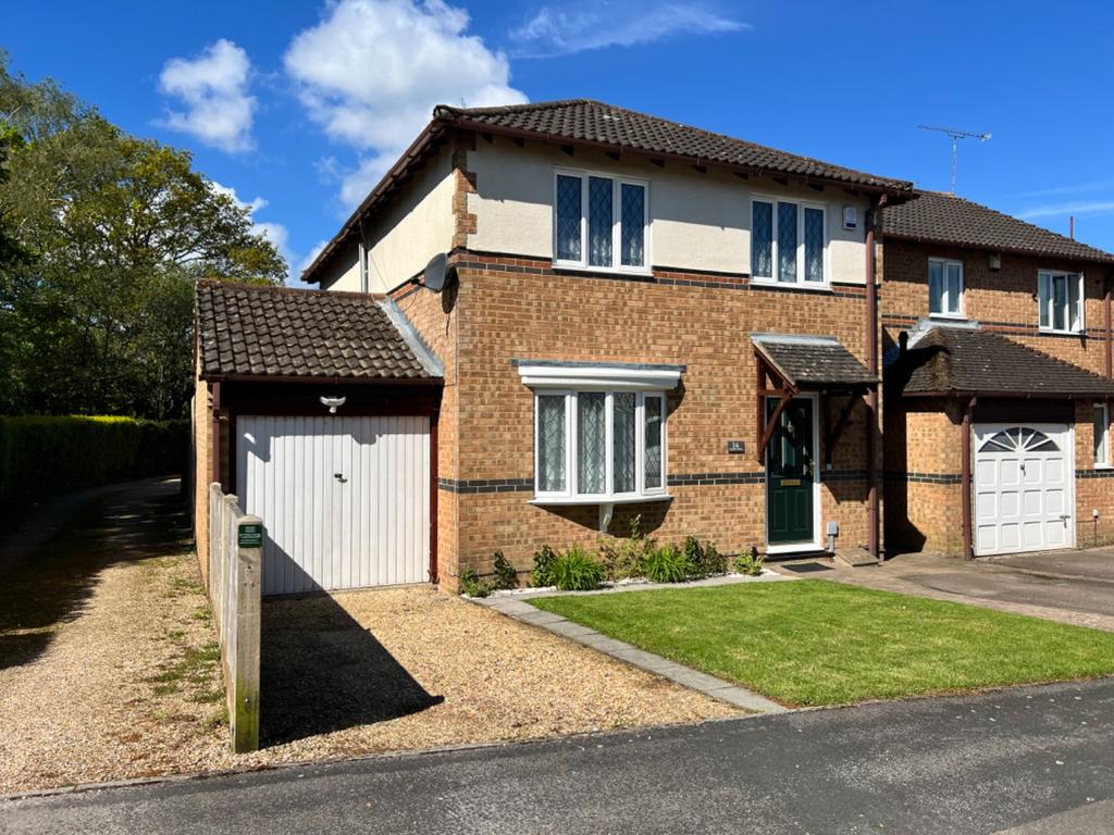 Bilberry Drive, Marchwood... 4 bed detached house for sale £450,000