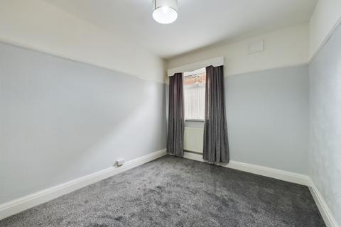2 bedroom apartment for sale, 26 Kenilworth Gardens,  Blackpool, FY4
