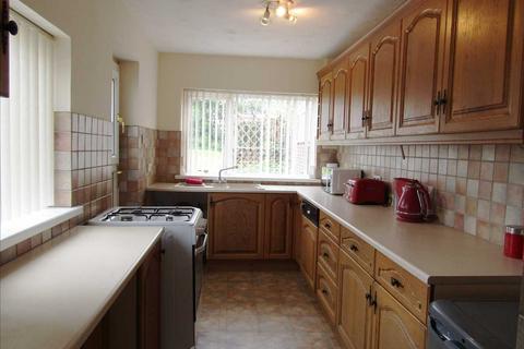 3 bedroom semi-detached house to rent, Scunthorpe DN17