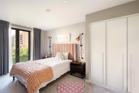 4 bedroom flat for sale, Kelson House, 8 Schooner Road, London, E16