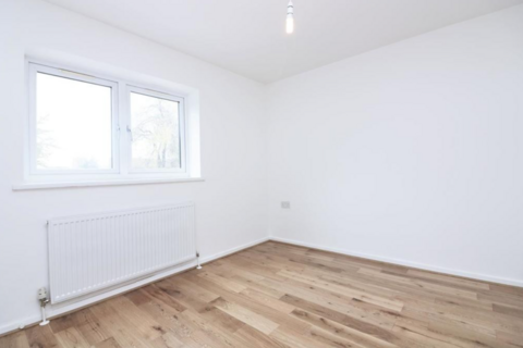 1 bedroom flat to rent, Sycamore Close, London E16