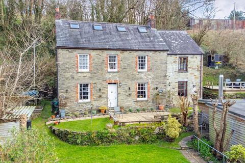 4 bedroom cottage for sale, Lamellion, Liskeard, PL14