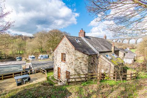 4 bedroom cottage for sale, Lamellion, Liskeard, PL14