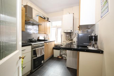 3 bedroom maisonette for sale, District Road, Wembley, Middlesex HA0