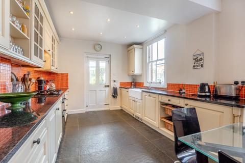 45 Roper Road, Canterbury, CT2 7EQ