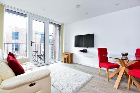 2 bedroom flat to rent, Tooting High Street Tooting SW17