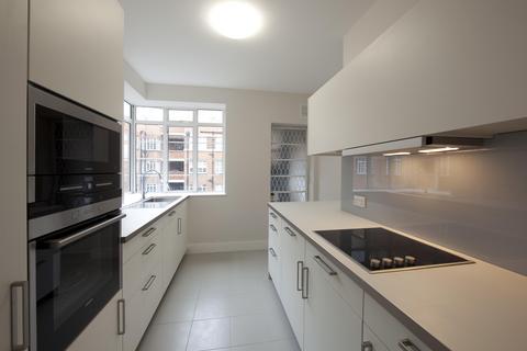 3 bedroom apartment to rent, St James Close, St John's Wood, London, NW8