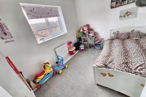 4 bedroom detached house for sale, Moorfield Drive, Killingworth Village, Newcastle upon Tyne, Tyne and Wear, NE12 6BA