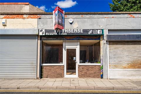 Retail property (high street) to rent, Pasture Street, Grimsby, Lincolnshire, DN32