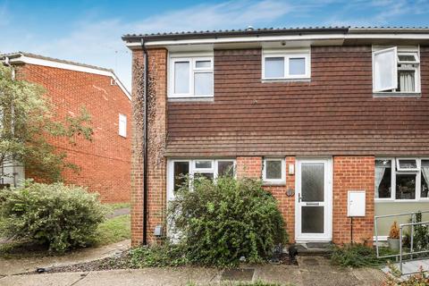 Rye Close, Guildford, Surrey, GU2