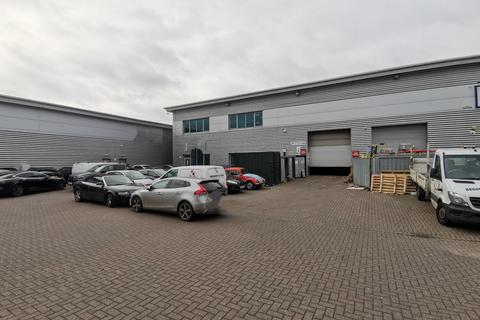 Industrial park to rent, Romford