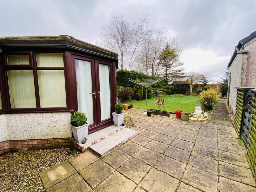 65 Dryfe Park, Lockerbie, DG11 2AD 2 bed property for sale £165,000