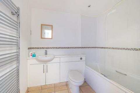 1 bedroom flat for sale, Slough,  Berkshire,  SL1