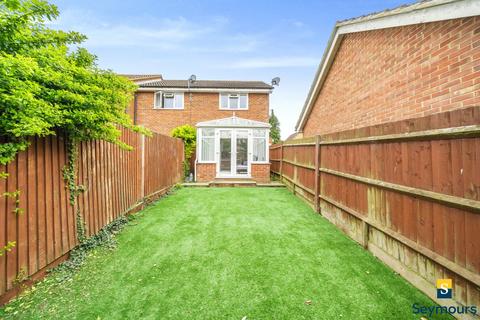4 Fairborne Way, Guildford, GU2 9GB