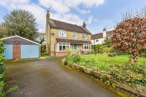 3 bedroom detached house for sale, Haslemere Road, Liphook, Hampshire